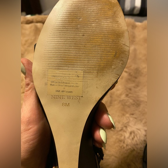 Nine West size 8 woman’s sandals - Picture 6 of 6